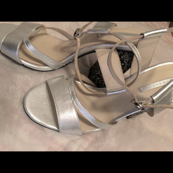 Zara woman silver heels - Picture 6 of 6